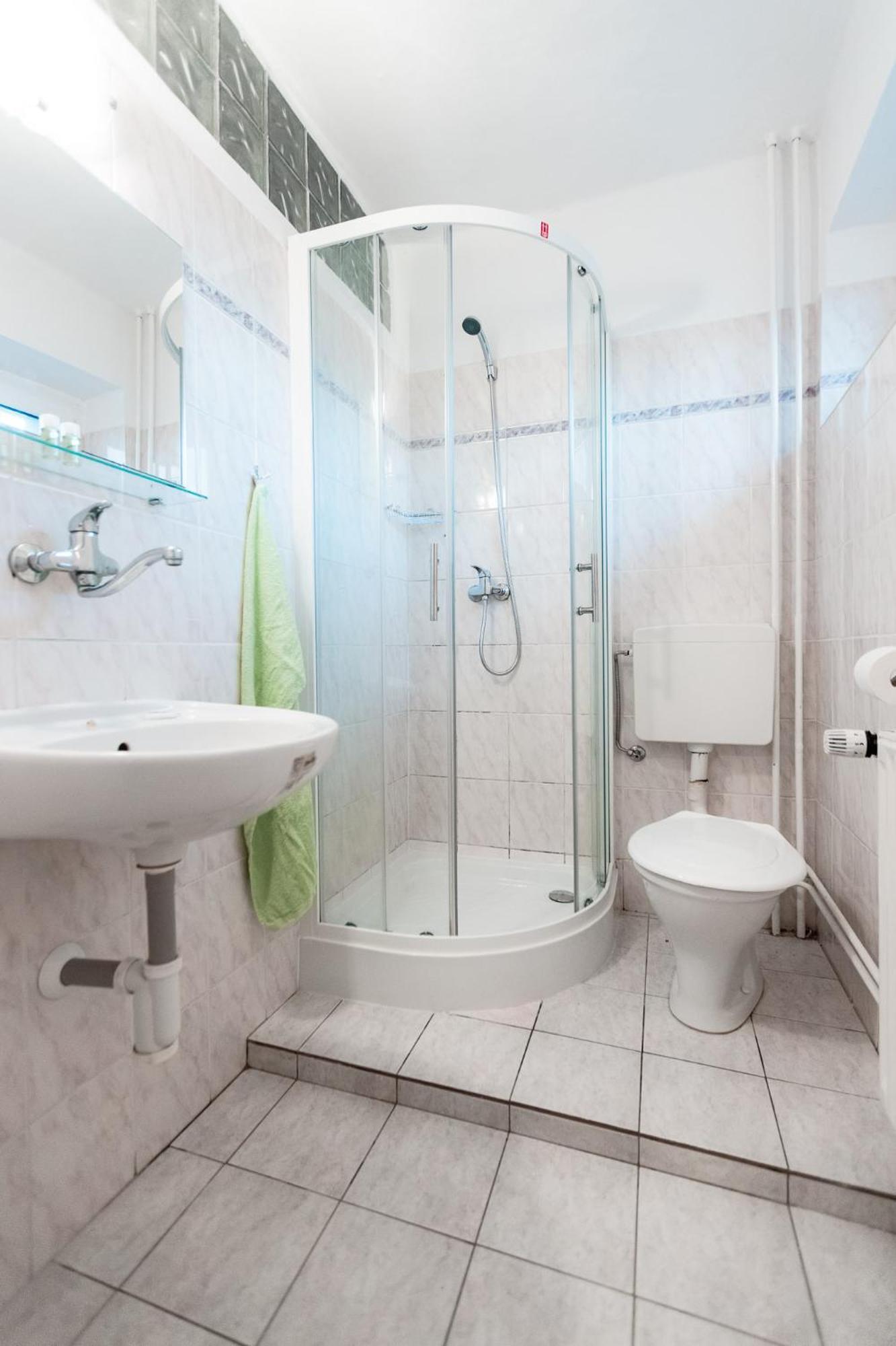 Hotel Rozkos Ceska Skalice Quarto foto