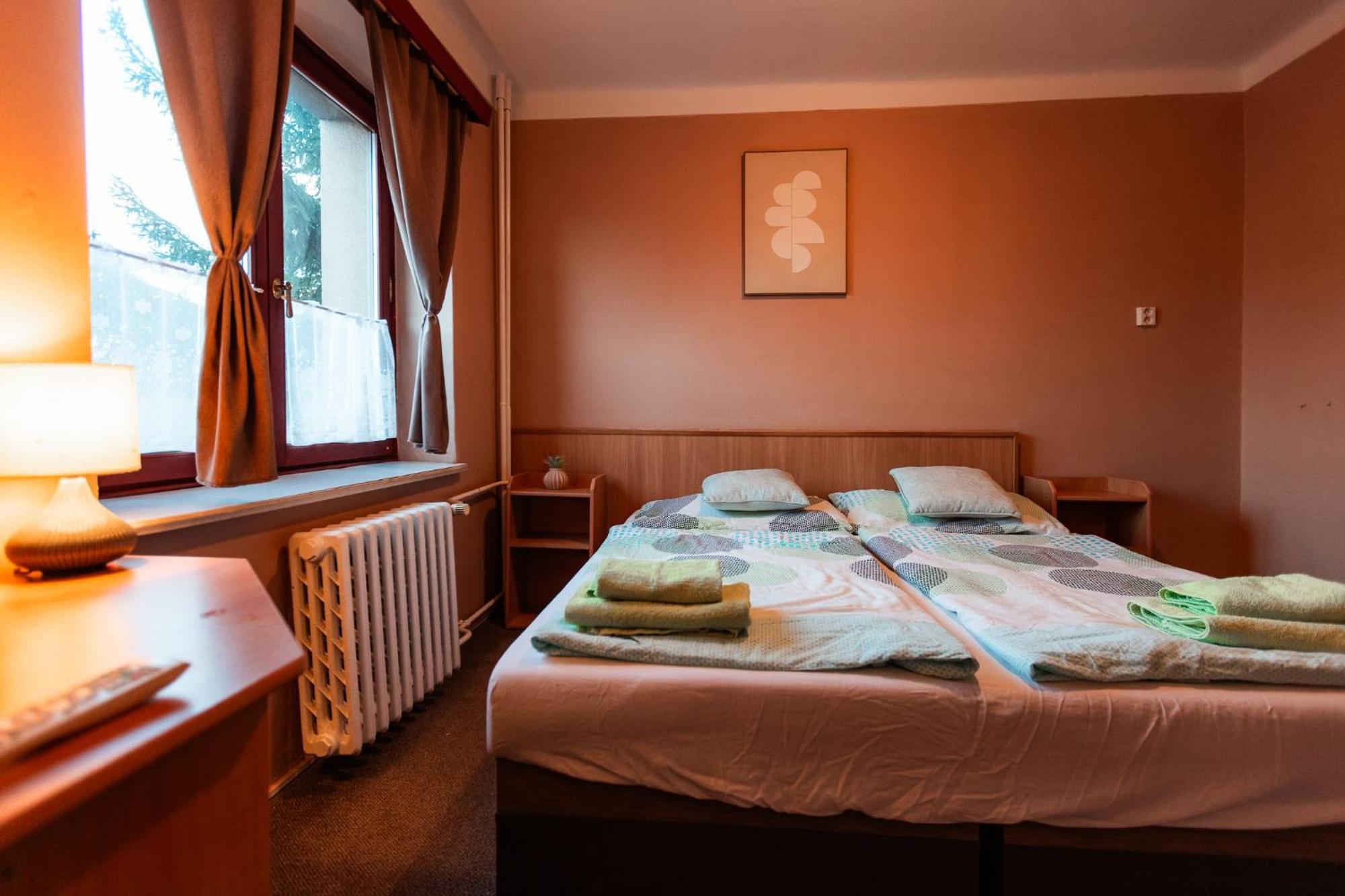 Hotel Rozkos Ceska Skalice Exterior foto